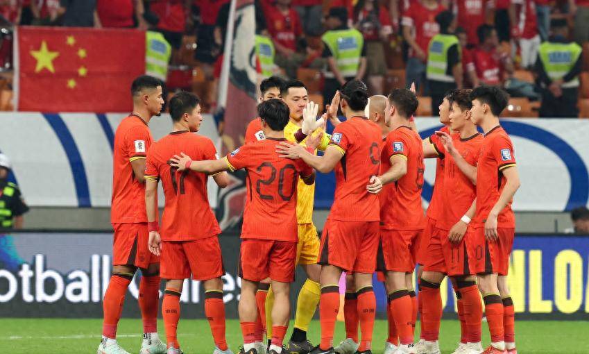 东亚杯-国足全场0射正0-3韩国近6战韩国全败的简单介绍
